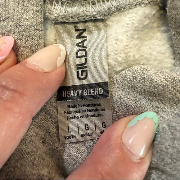 Gildan Gray Pullover Hoodie with Vibrant Graphic Design youth L - Picture 3 of 10